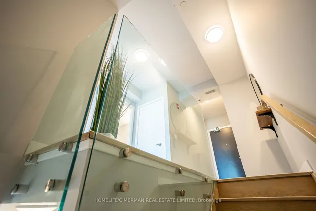 Additional image 18 of 5260 Dundas St Unit C323