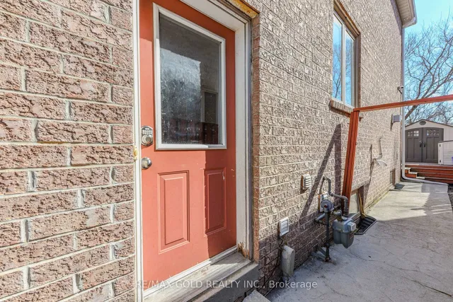 Additional image 40 of 42 York St