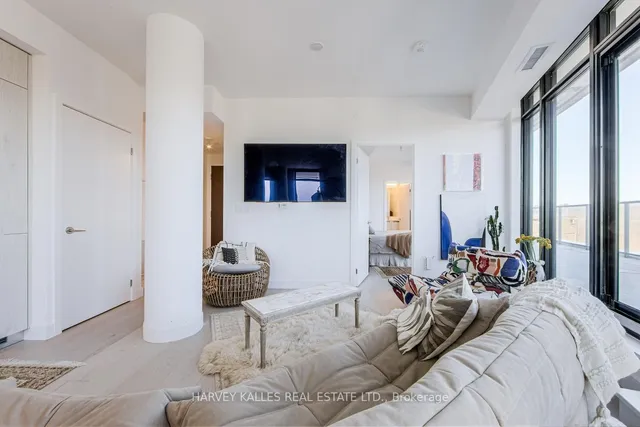 Additional image 6 of 160 Kingsway Cres Unit 413