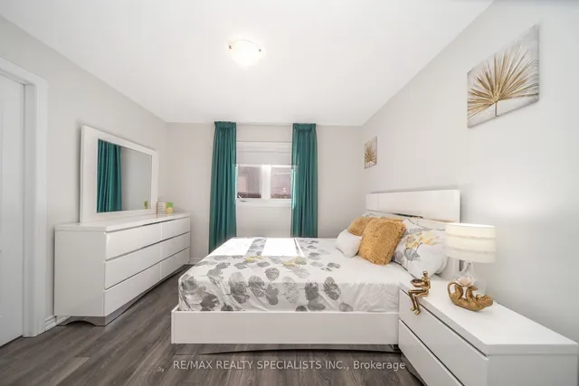 Additional image 31 of 10 Loomis Rd