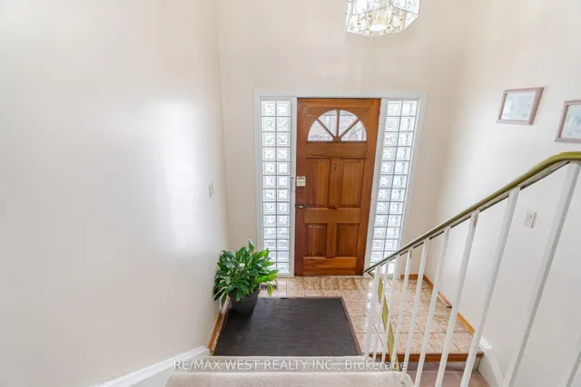 Additional image 6 of 79 Husband Dr