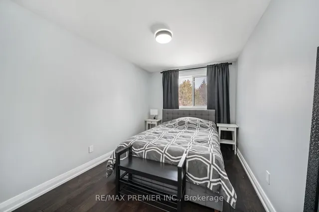 Additional image 18 of 122 Robert Hicks Dr