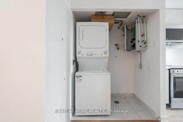 Additional image 12 of 2433 Dufferin St Unit 606