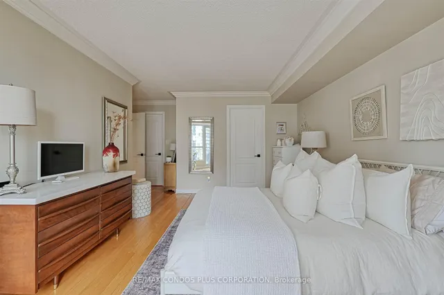 Additional image 16 of 2111 Lake Shore Blvd Unit 912