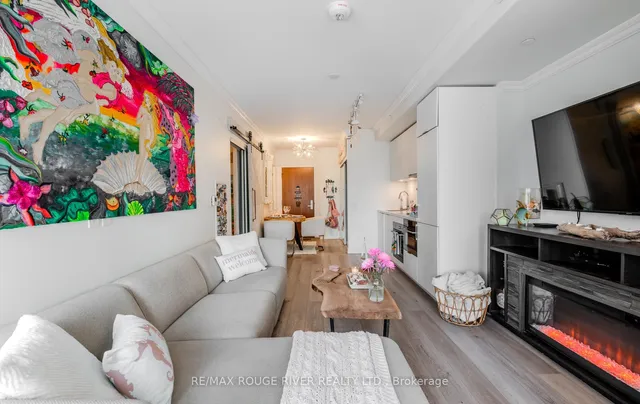 Additional image 14 of 15 Queens Quay Unit 921