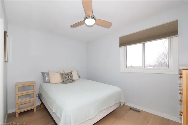 Additional image 32 of 15 Windermere Crt