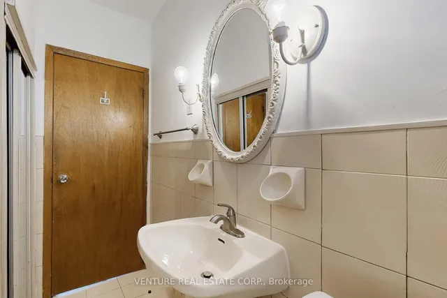 Additional image 28 of 118 Winston Park Blvd