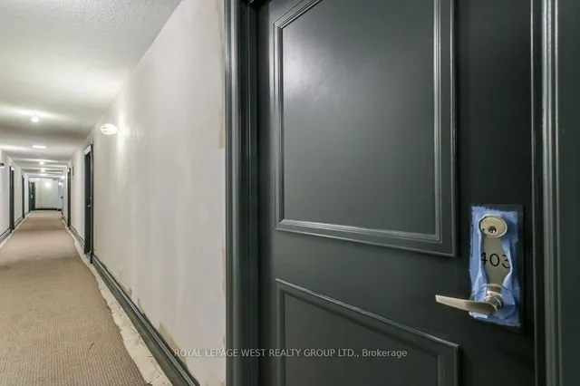 Additional image 21 of 308 Palmerston Ave Unit 403