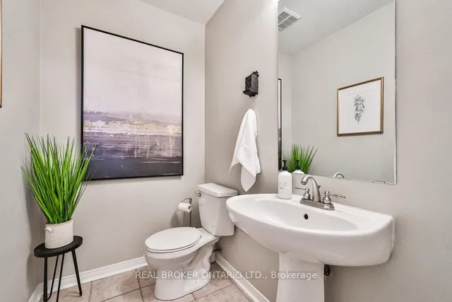 Additional image 10 of 36 Sloan Dr