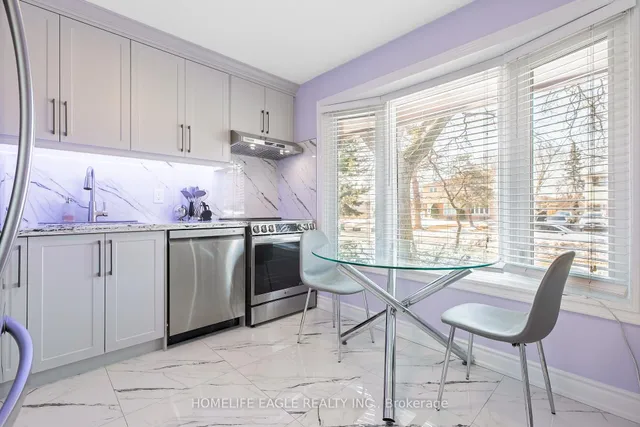 Additional image 10 of 199 Hollyberry Tr