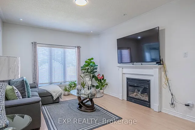 Additional image 12 of 14 Vanwood Cres