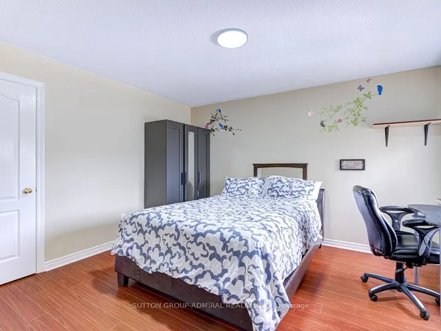 Additional image 40 of 14 Maple Valley St