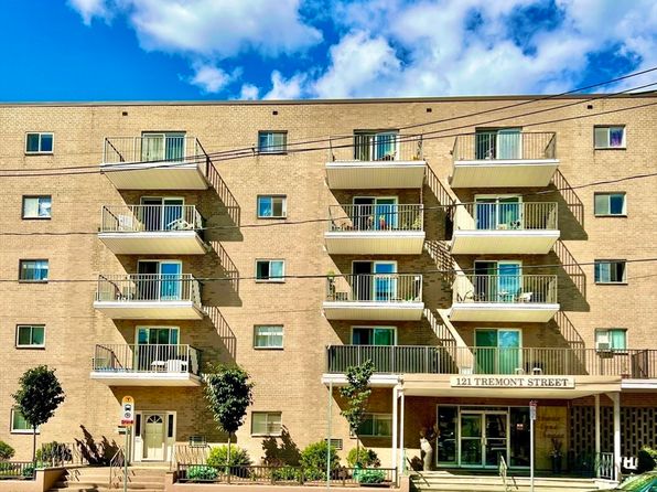 121 Tremont St APT 111, Boston, MA 02135