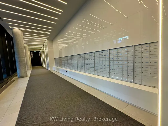 Additional image 16 of 158 Front St Unit 517