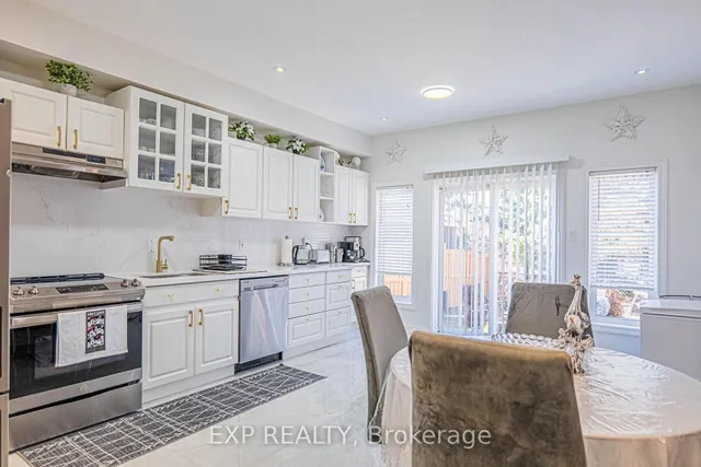 Additional image 10 of 14 Vanwood Cres