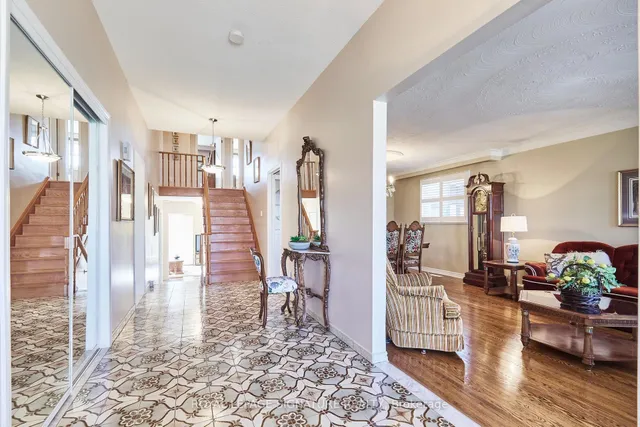 Additional image 4 of 88 Gooderham Dr