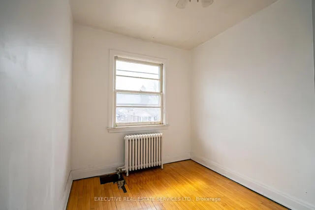 Additional image 22 of 190 CAMERON Ave