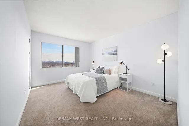 Additional image 13 of 101 Subway Cres Unit PH302