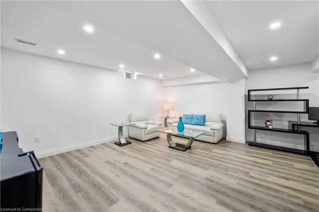 Additional image 36 of 9 Hampton Brook Way Unit 18