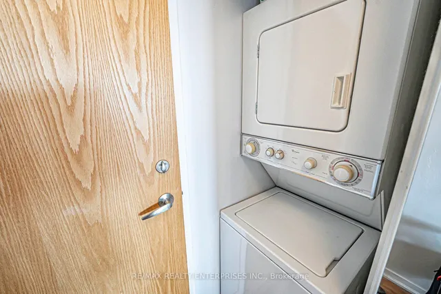 Additional image 30 of 38 Joe Shuster Way Unit 1707