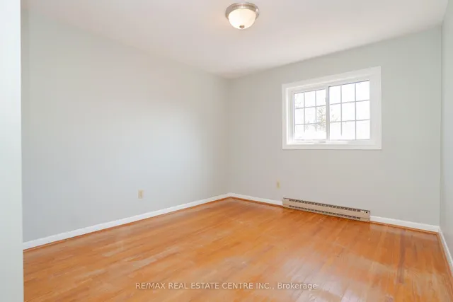 Additional image 26 of 24 Crawley Dr