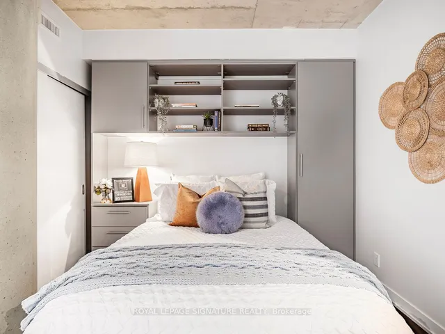 Additional image 14 of 318 King St Unit 513