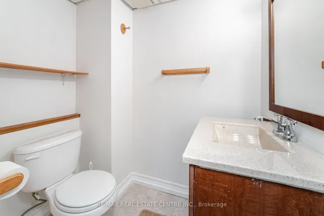 Additional image 15 of 33 Dawson Cres