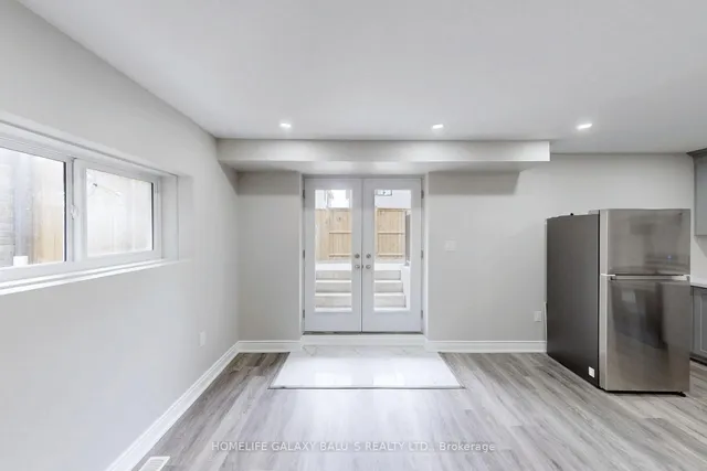 Additional image 37 of 39 Wildflower St