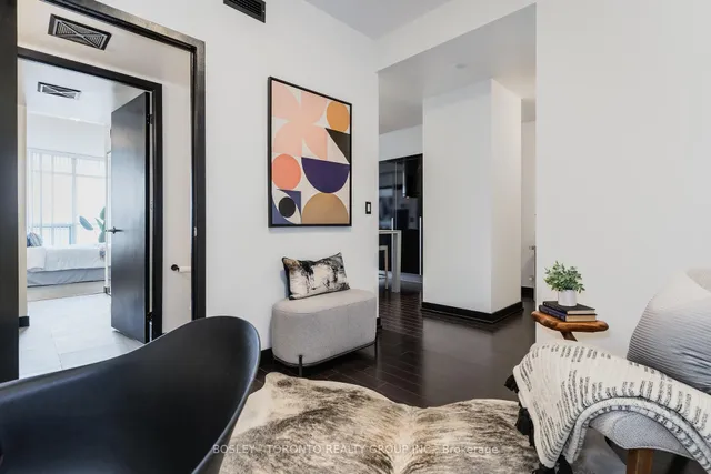 Additional image 30 of 38 Dan Leckie Way Unit 3011