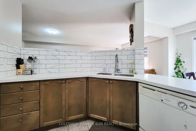 Additional image 17 of 112 Meadow Wood Cres