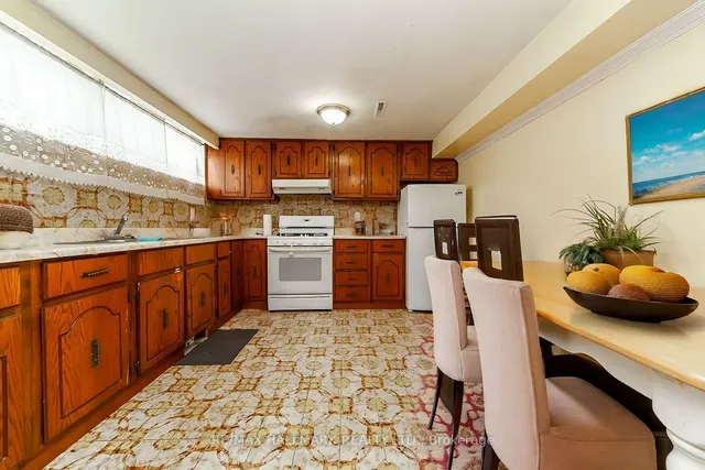 Additional image 13 of 86 Snowood Crt