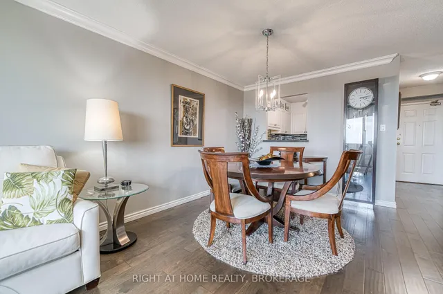 Additional image 19 of 5070 Pinedale Ave Unit 1004