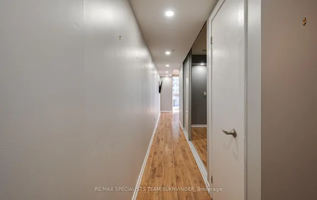 Additional image 10 of 20 Joe Shuster Way Unit 408