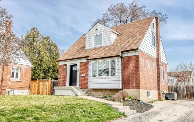 Additional image 3 of 3 Greenacres Rd