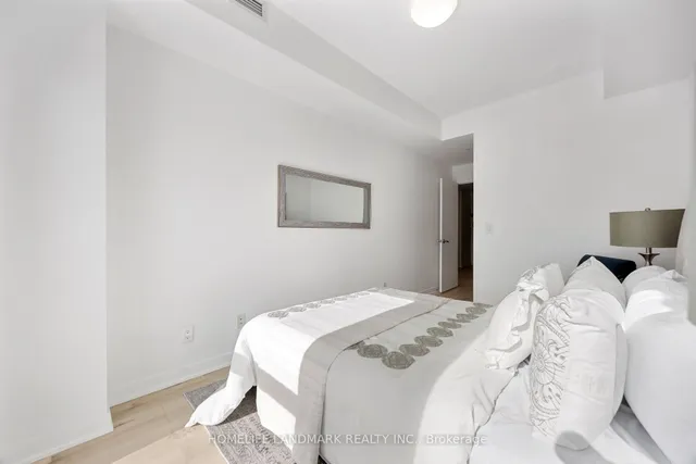 Additional image 10 of 170 Sumach St Unit 1803