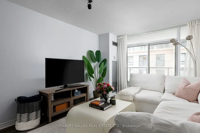 Additional image 8 of 30 Hayden St Unit 302