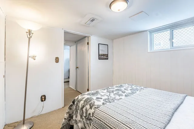 Additional image 25 of 276 BOWMAN St