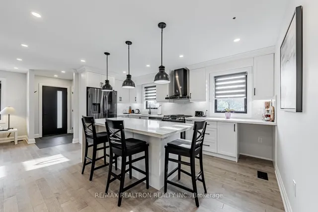 Additional image 8 of 16 BOEM Ave