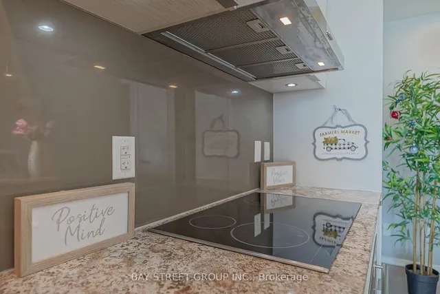 Additional image 20 of 1 Bloor St Unit 1605