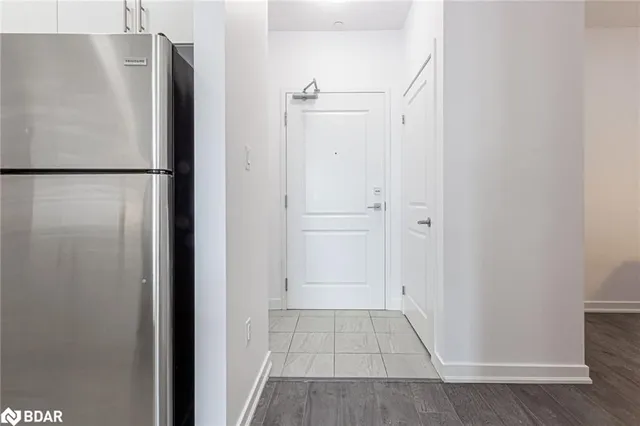 Additional image 6 of 125 Shoreview Pl Unit 608