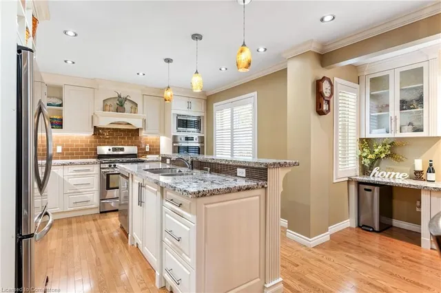 Additional image 7 of 8 Mill View St