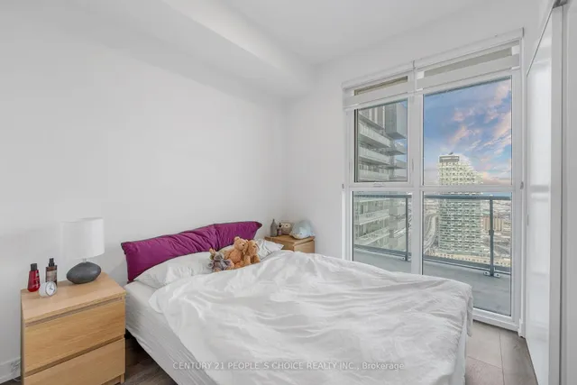 Additional image 16 of 15 Lower Jarvis St Unit 3303