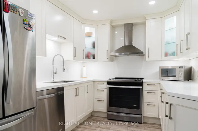 Additional image 9 of 131 Torresdale Ave Unit 2004