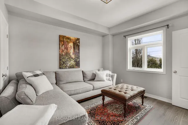 Additional image 8 of 5056 New St Unit 15