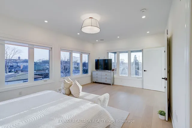 Additional image 35 of 9 June Ave