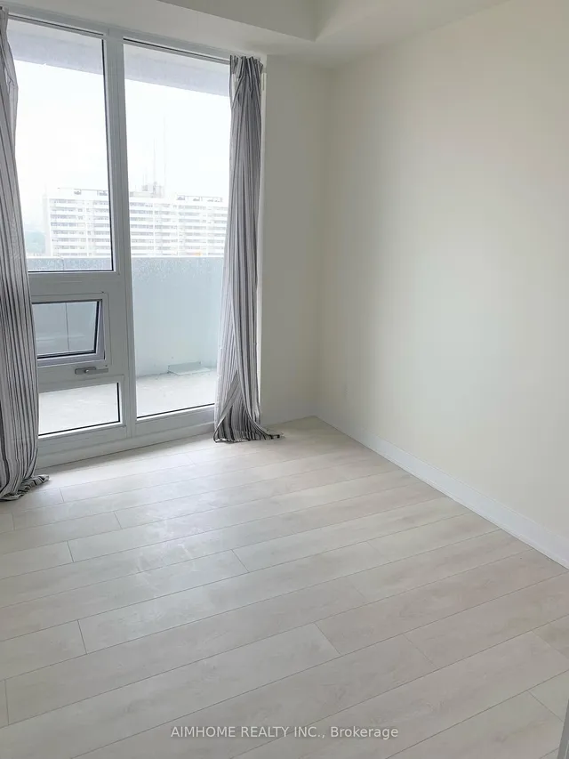 Additional image 8 of 2221 Yonge St Unit 2302