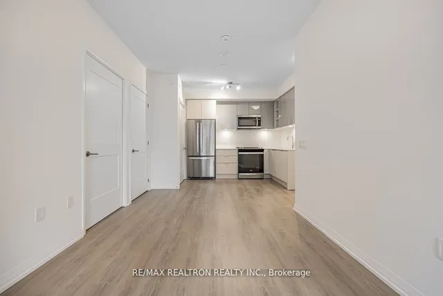 Additional image 11 of 25 Holly St Unit 710