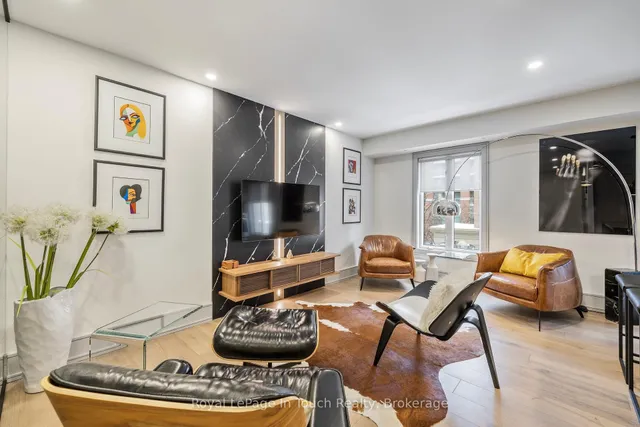 Additional image 2 of 46 Western Battery Rd Unit 825