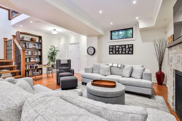 Additional image 38 of 11 Humbercrest Blvd