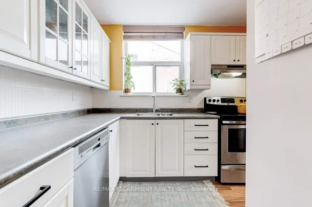 Additional image 15 of 23 Main St Unit 207